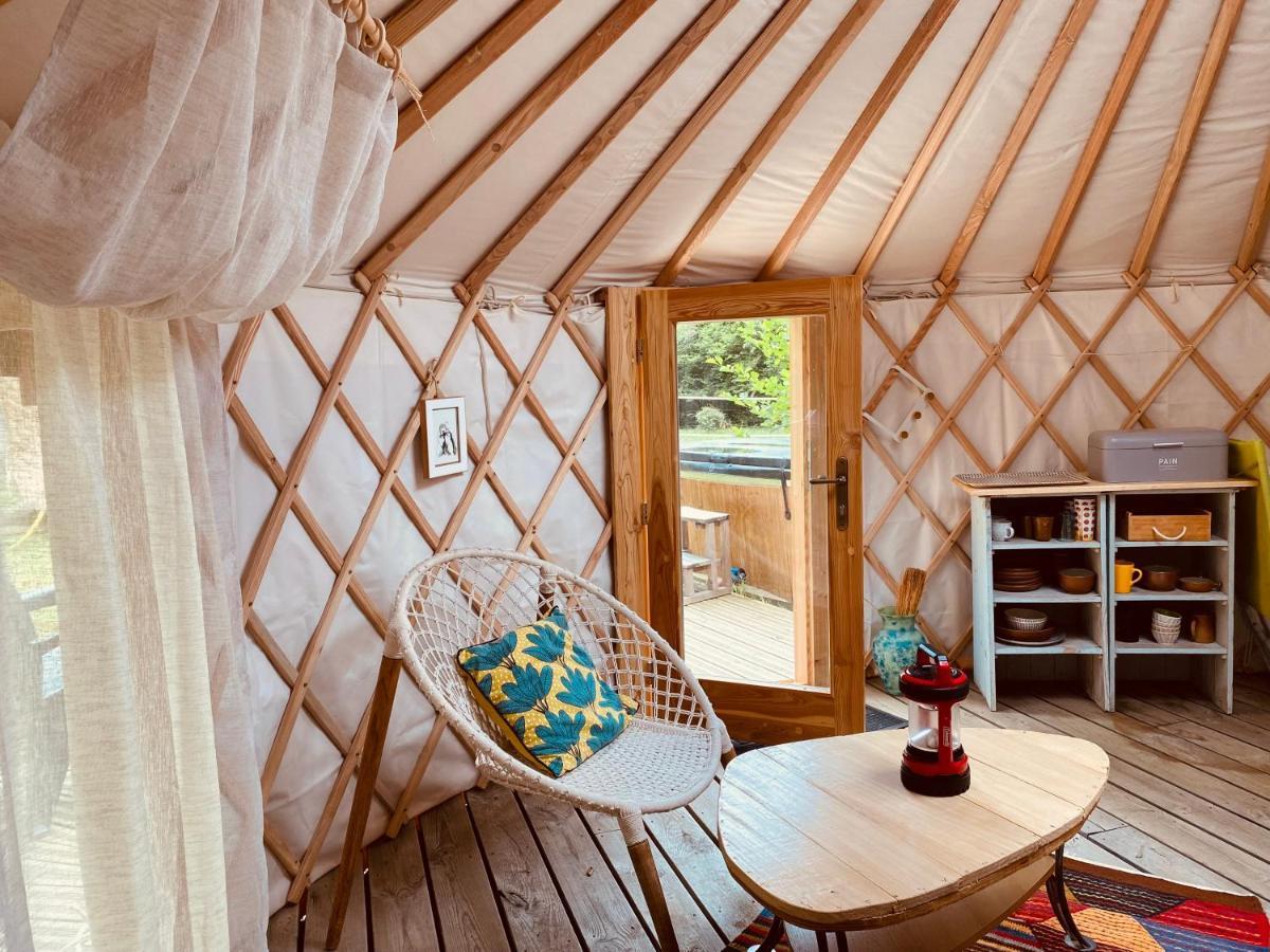 Wigwam, séjour ecolo glamping Frechet-Aure Extérieur photo