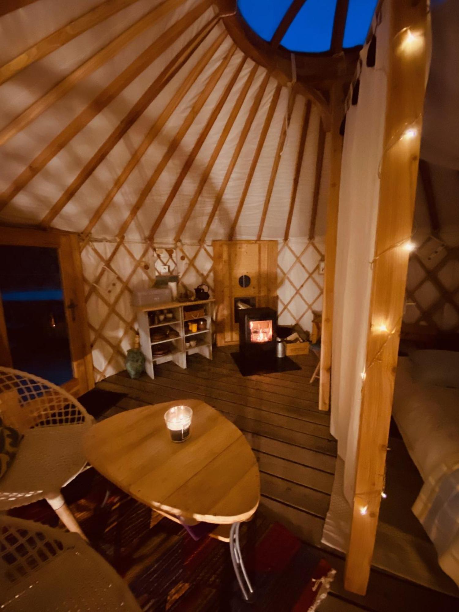 Wigwam, séjour ecolo glamping Frechet-Aure Extérieur photo